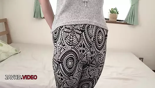 Hot Asian Babe Gives Sloppy Blowjob for Juicy Cumshot Action Close-Up