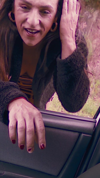 ขี่กับคนแปลกหน้า