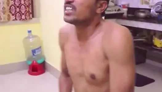Step sister  ko bade bhai ne pela