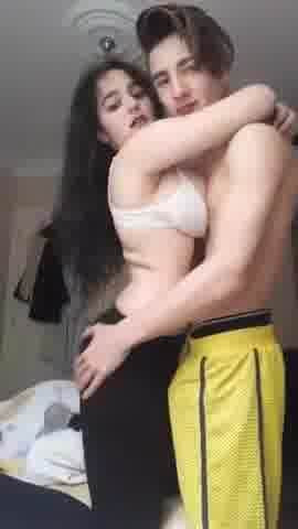 Hermosa tetona