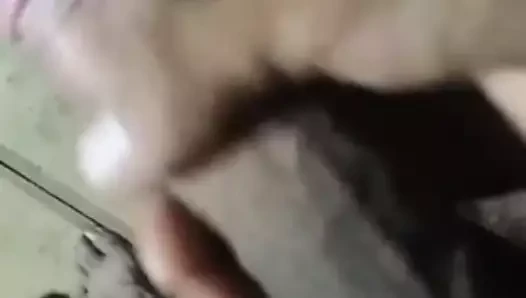 Benim büyük çük handjob solo