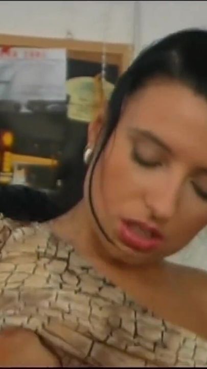 Sexy Brunette with Nice Tits Fucked and Cumshot on Her Face by a Big Amateur Cock