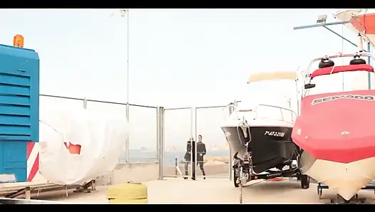 Горячий анальный фестиваль фунта с золотой задницей Deutsch