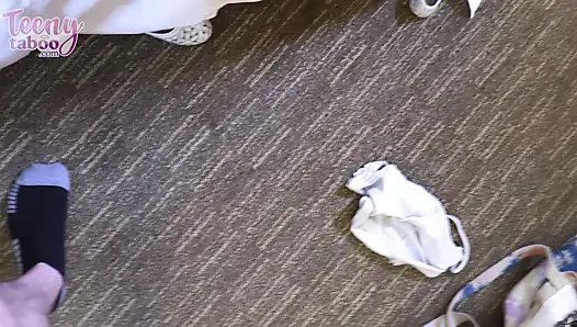 Сеселия Тейлор - помощник табу