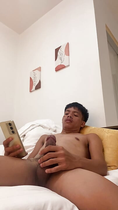 Filipino Twink Gets Hard, Jerking off to Explosive Cumshot
