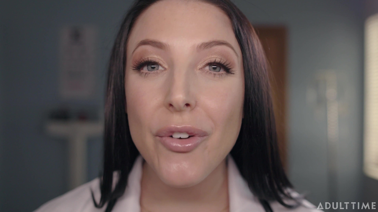 Asmrファンタジー博士。アンジェラ・ホワイトが全身身体検査