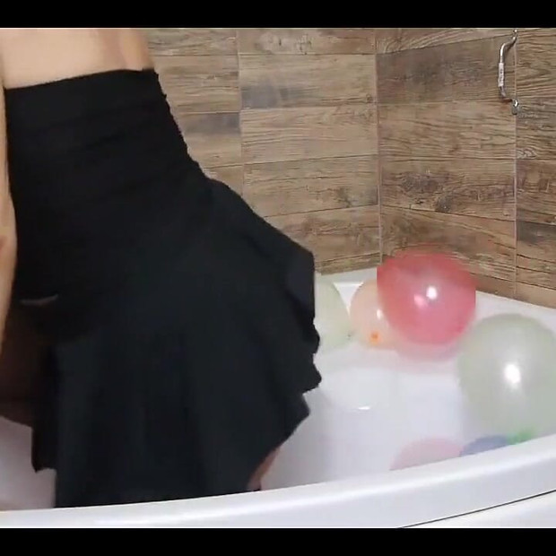 Adventures of Milfycalla Ep 40 My Balloon Fetishi Have a Fetish That I Like Very Much. Today I Was Very Horny and I Infla...