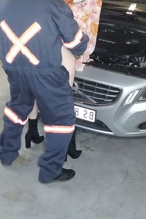 Cuckold Wife Likes to Film Other Men Fucking Her While I Am at Work