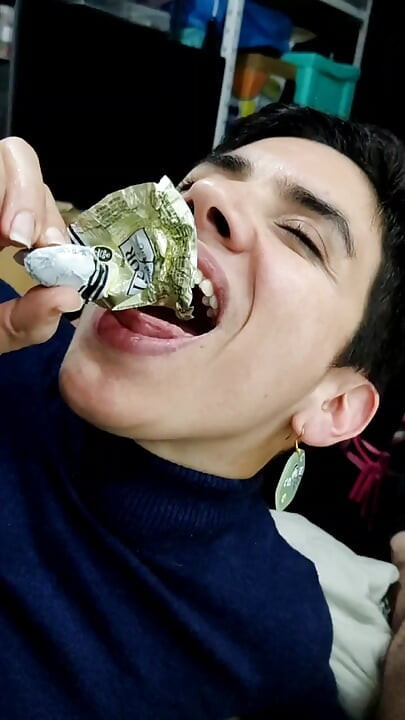 Quickie! Cum on Her Favorite Chocolate!