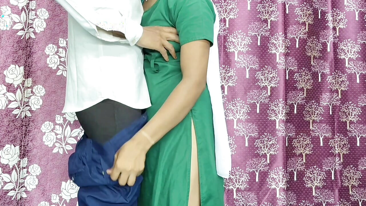 Colegialas indias muy duro con el coño derecho xxx follando video