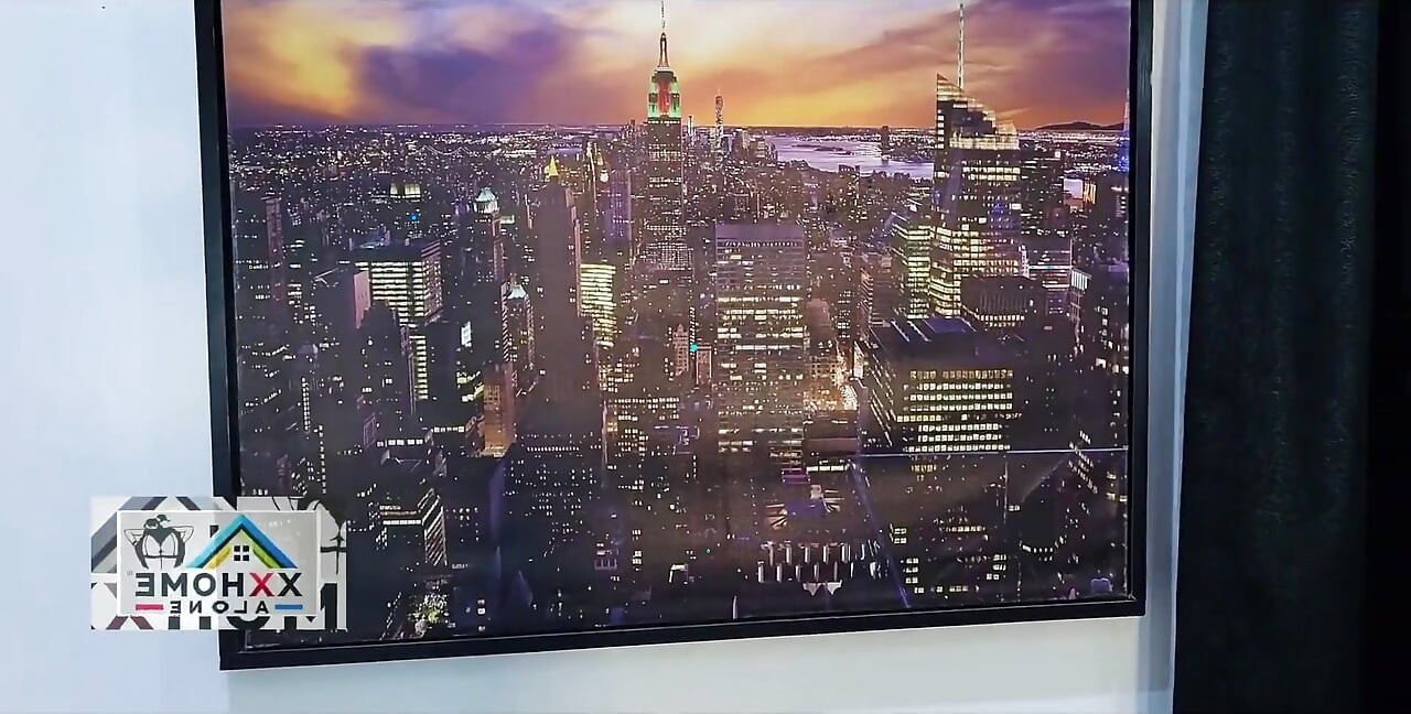 Futai cu prieteni având o orgie în trei cu FFM în Lagos Island