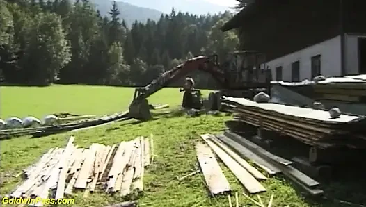 Geiles blondes bergmädchen
