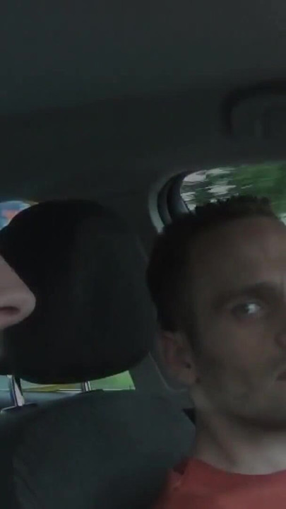 Must-see okamžik z "Melody Pleasure navštivte KazB a přináší svého mazlíčka"