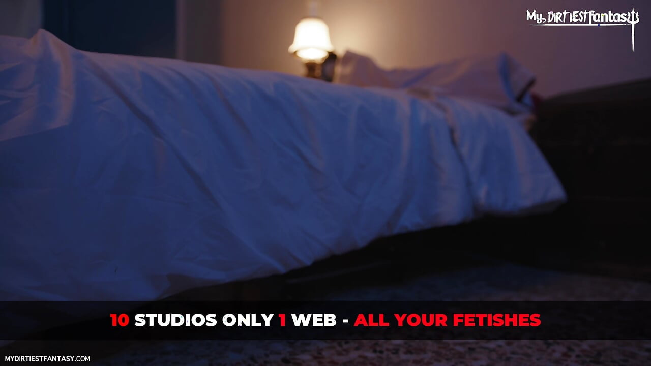 sexo com Espantalho: Fantasia Proibida do Jovem Fazendeiro