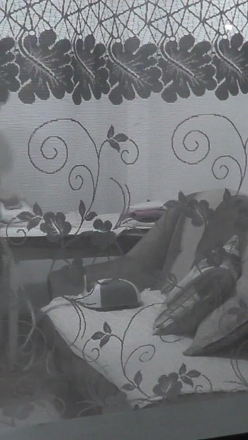 Unforgettable moment from "Naked stepdaughter ironing clothes does not hesitate to flash stepdad"