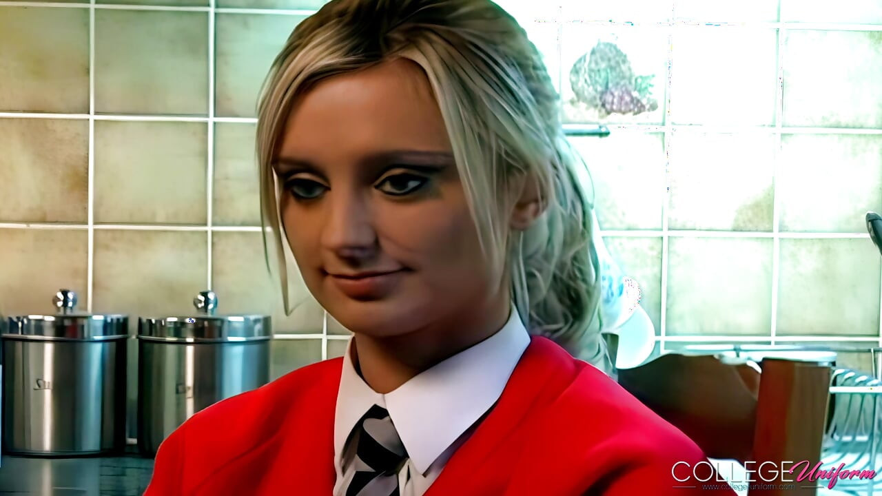 Temu bual Meklaina menampilkan Meklaina