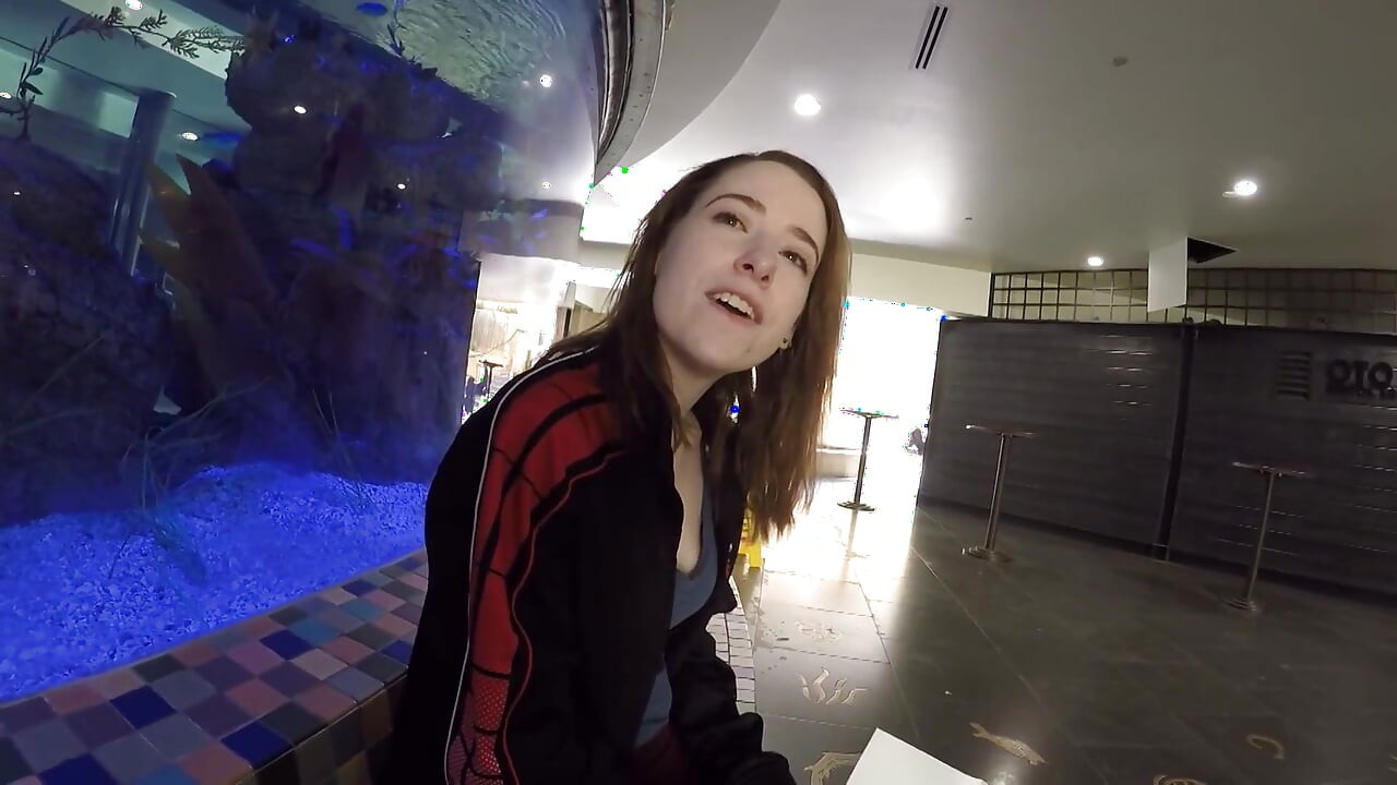 Alice Marchesi Gets A Huge Facial After Fucking A Stud In A Railcar