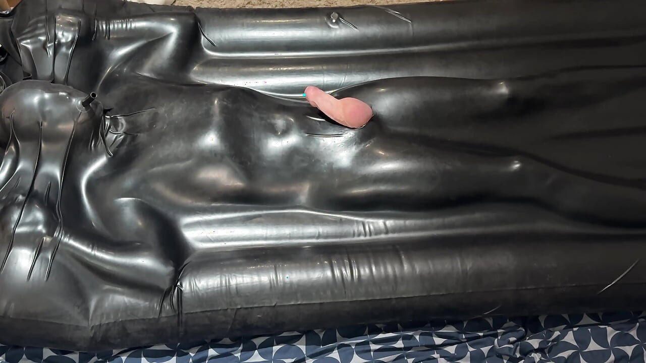 Boundtheo Trapped in a Vacbed and Edged Mercilessly
