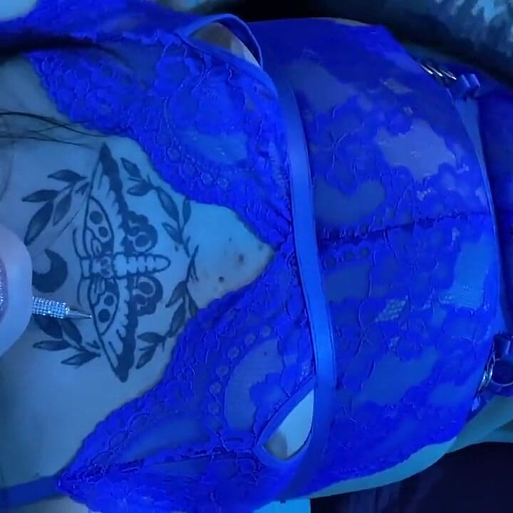 I was jerking off lying on the bed in lingerie and blue high heels