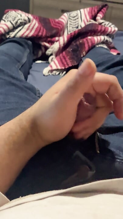 Jerking off for nine minutes straight