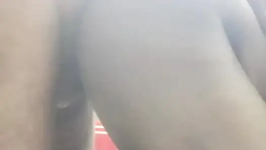 Karım arkadaşımla seks yaptı.