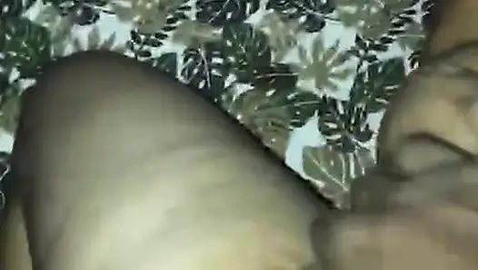 Ngentot pacar cantikku yang seksi