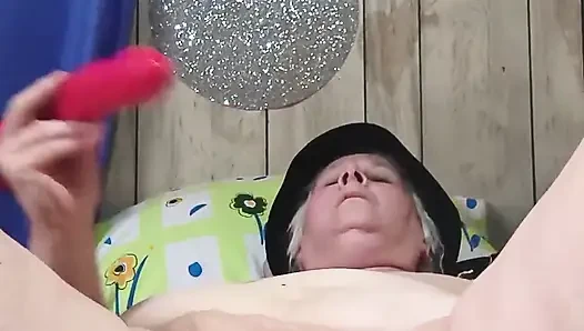 Отстойную шлюху трахнул 6 Galore