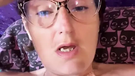 Wanna See Why I Love Small to Average Sized Dicks? Watch This Epic Pussy Play to Find Out!