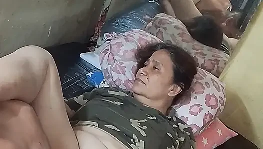 Hayatımın aşkı amcığını o kadar çok yiyorum ki bundan hoşlanıyor