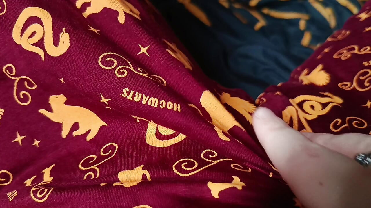 My tight little Hogwarts pussy cums a lot