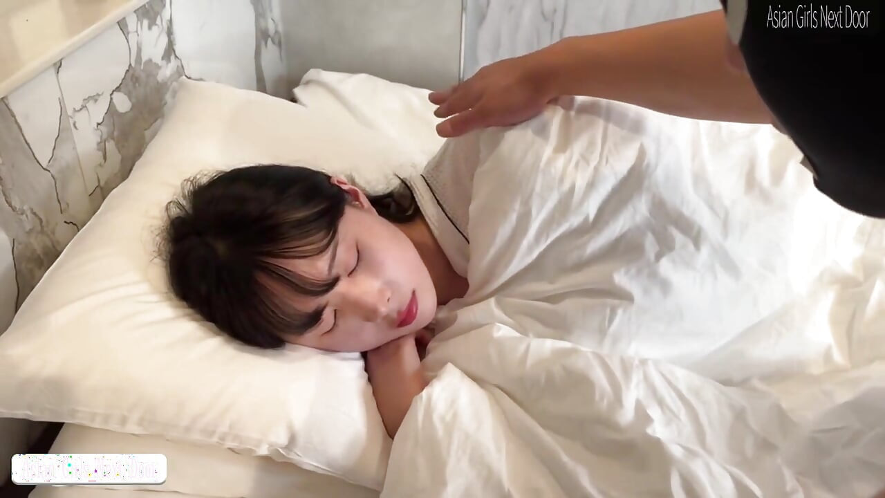 Secret M Side Revealed. I Cup Beauty Breaks Down Under Ruthless Fast Thrust Heat.