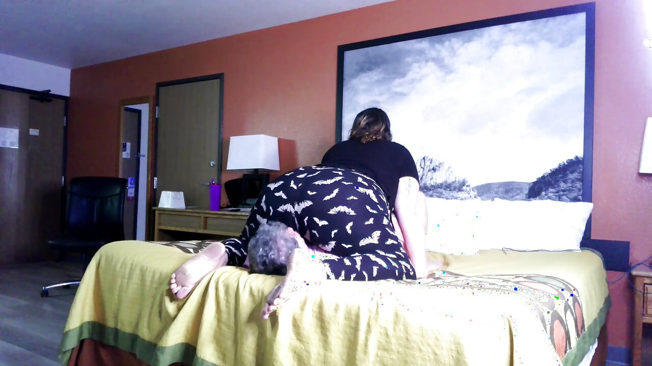 Shemale PAWG Facesitting And Fucking Wife