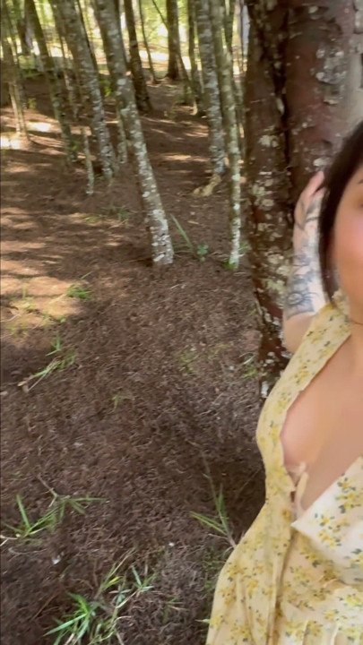 Fuck me hard before some one see us! Beautiful Girlfriend Fucks Me on our FIRST DATE in the Forest | Clip 2