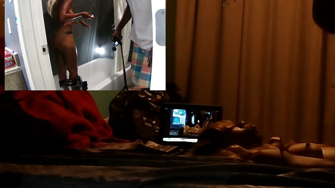 Cute Thot on Her Back After posing nude