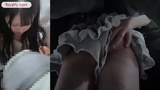 Pure Center Idol Falls. Cewek sange ini lagi asik muasin memeknya pakai mainan seks favoritnya