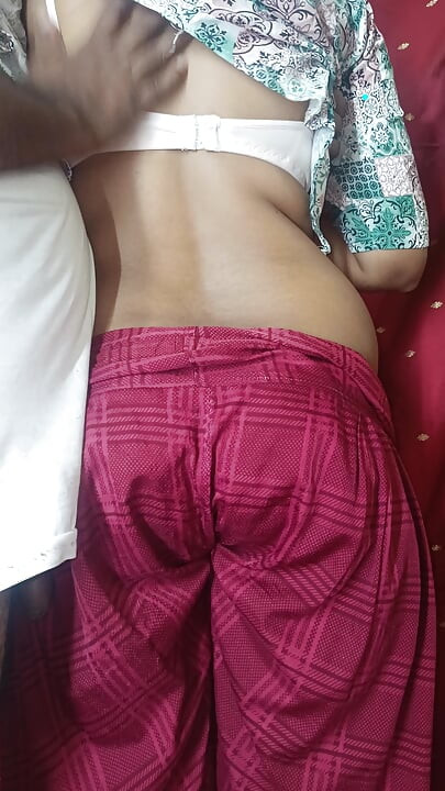 Gospodyni śliczna piersi