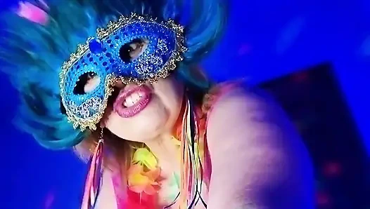 Kamu sekarang bisa melemparkan dirimu ke dalam kekacauan porno nasional.