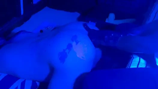 Schmutziges dunkles fisting