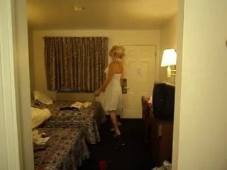 Blonde tv waiting for date I'm motel...