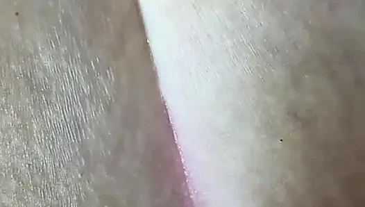 A Married Saudi Woman Gets Fucked in Her Husband's Absence on the Occasion of Valentine's Day
