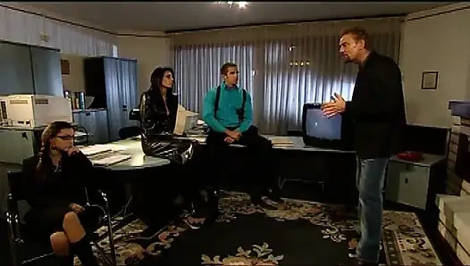 F.S.I. sikiş sahnesi araştırması - dvd