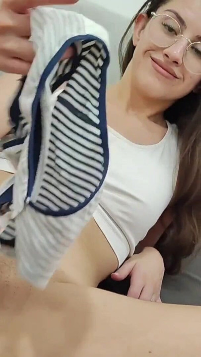 SHANAXNOW STRIPTEASE - COMPILAÇÃO BALANÇANDO O CU | Clipe 1