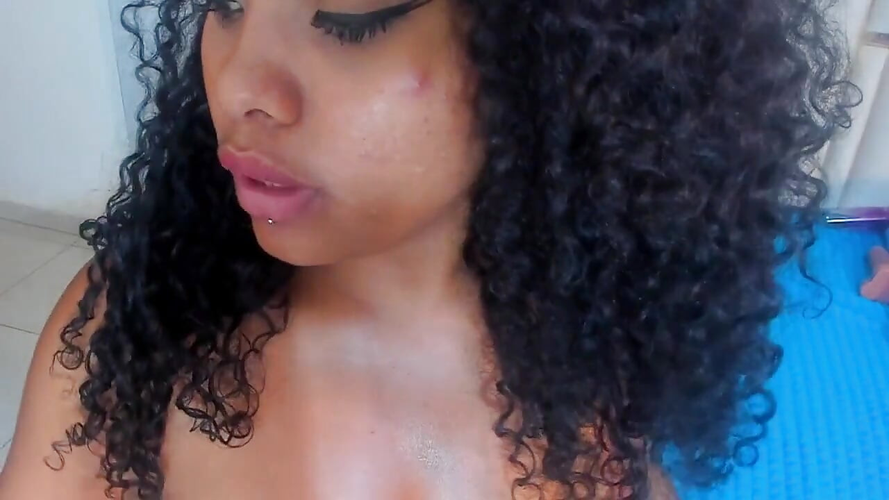 ฉันรักการเล่นกับของเล่นของฉัน