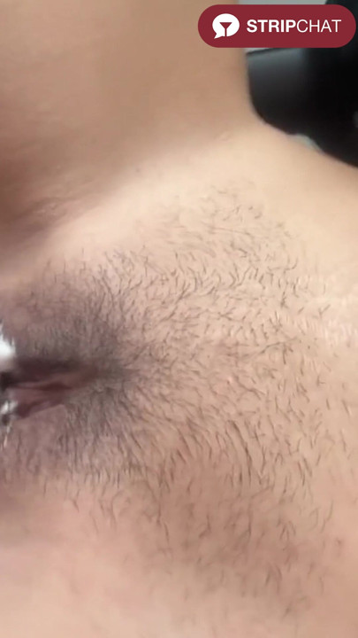 Brünette hält kamera und bekommt ihre muschi von Fuck Machine - peachcam1 zerstört