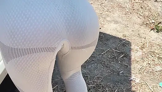 Mornign Fit in Public Finished with Quickie Fuck in Car Trunk