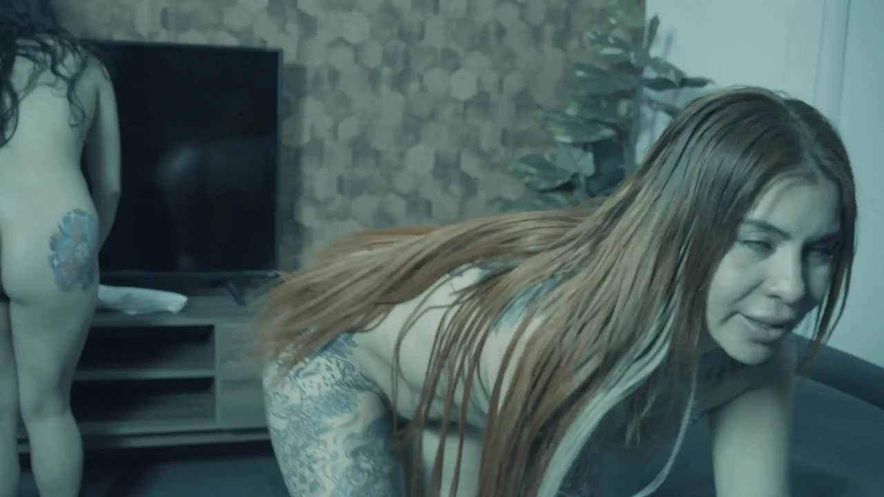 Lesbians IN Mexico City With CalienteHUBXXX