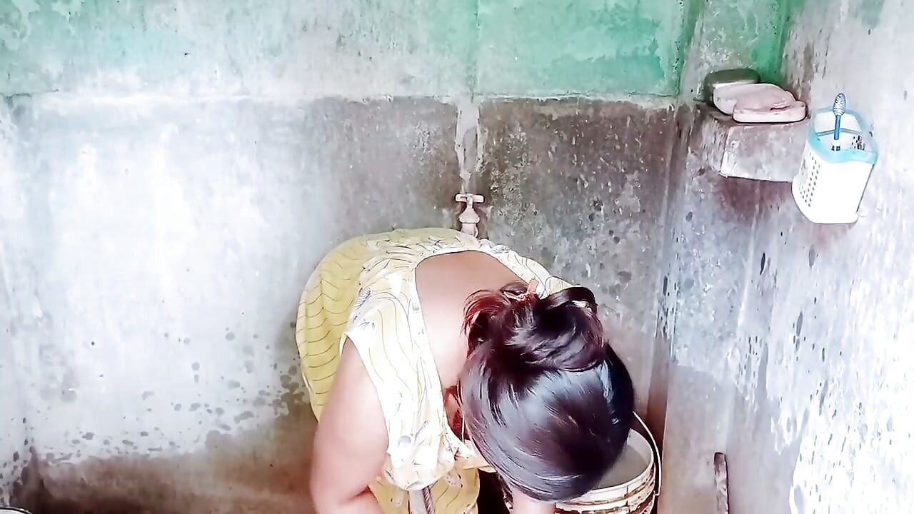 Bhabhi Devar Jaldi Raat Raat Bar Bhabhi Ji Pa Pani Nikla.