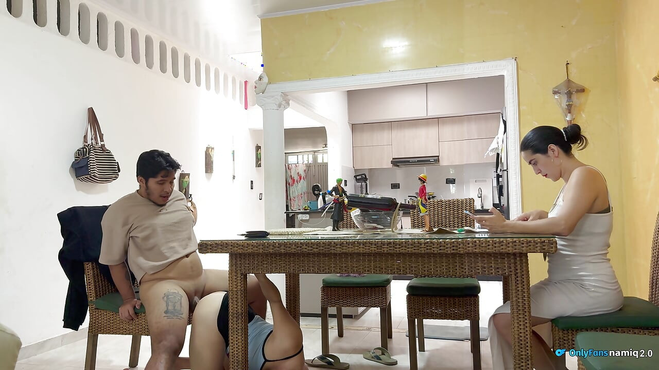 I fuck my girlfriend's daughter 18+ at the table while she doesn't see us!