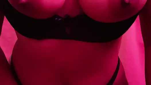 Big-breasted Brunette