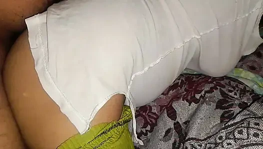 Видео Bhabhi Ki Gaand Chudai